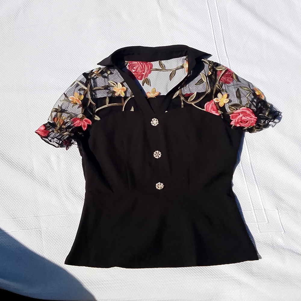 Whimsyygoth Black Mesh Floral Embroidered Blouse Puff Sleeves Sweetheart Peplum - Picture 2 of 10